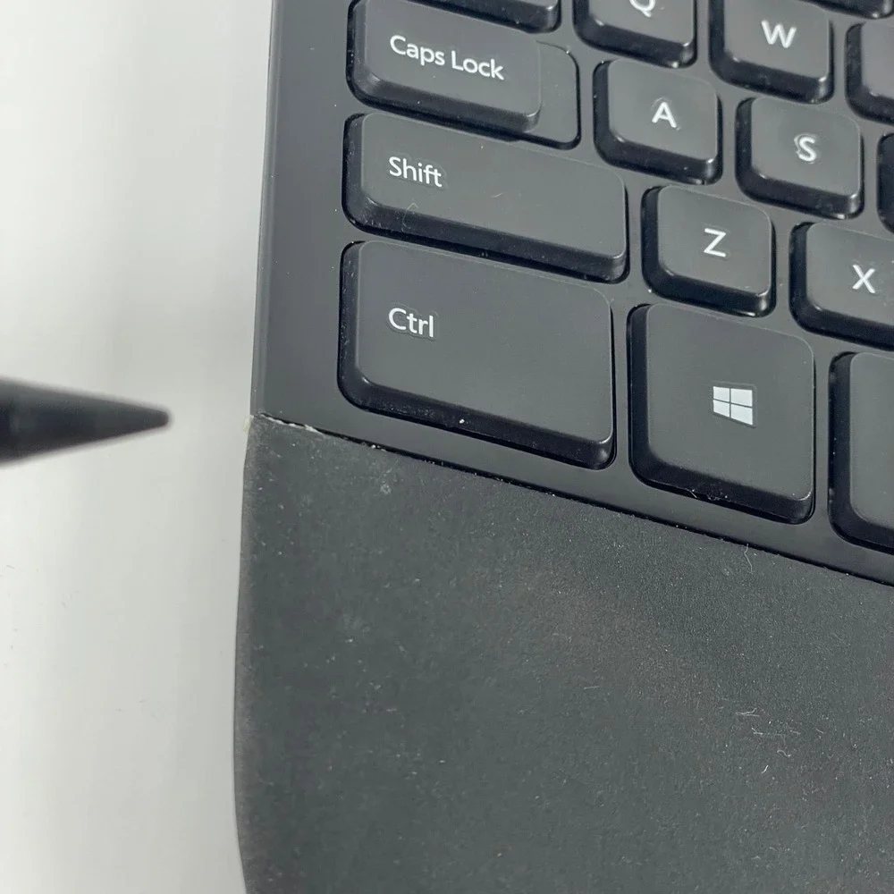 NO KEY Microsoft Sculpt Ergonomic Keyboard 1559 Black Wireless Split Keypad